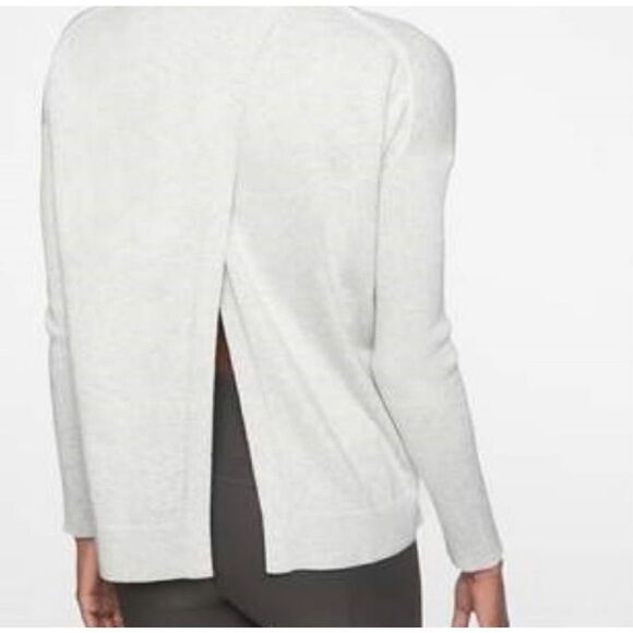 Athleta Tops - Athleta Highland Crossback Sweater Heather Grey Silk Blend Sz Medium    